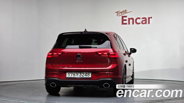 Volkswagen Golf 8-го поколения 2.0 GTI - фото 3