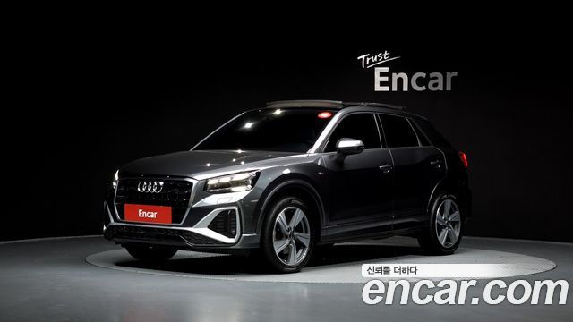 Audi Q2 35 TDI Premium - фото 0