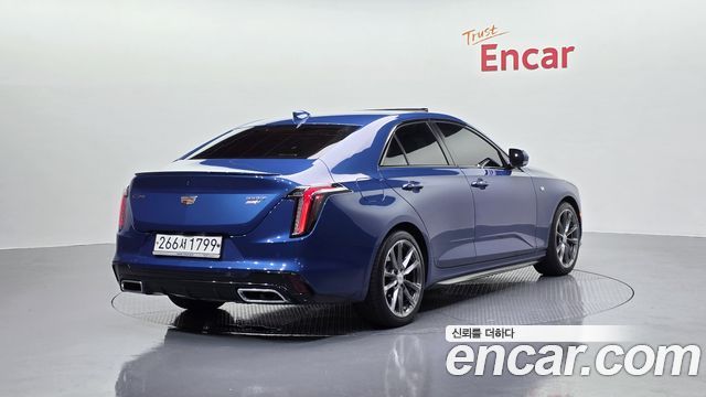 Cadillac CT4 2.0 Sport - фото 1