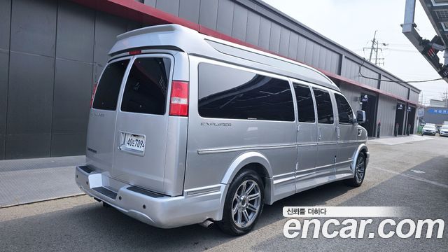 Chevrolet Express Van 6.0 - фото 1