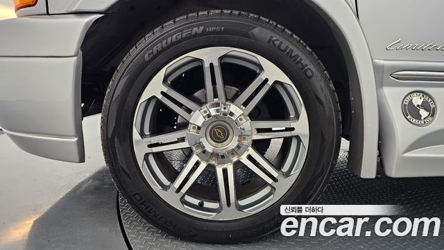 Chevrolet Express Van 6.0 - фото 4