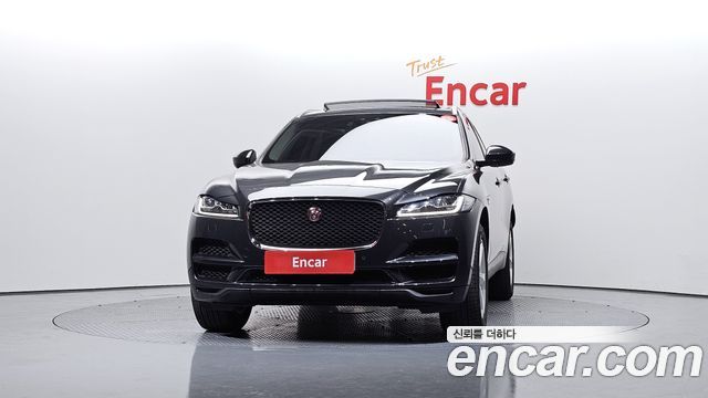 Jaguar F-PACE 20d Prestige - фото 2