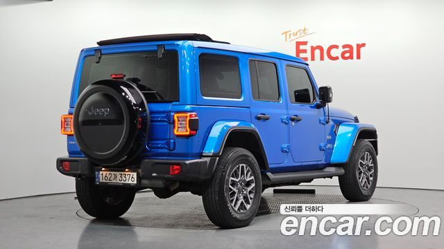 Jeep Wrangler JL 2.0 Overland Power Top 4Door 4xe - фото 1