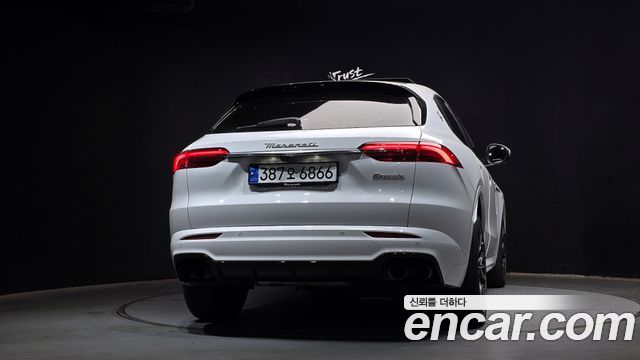 Maserati Grecale 2.0 AWD GT - фото 3
