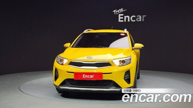 Kia Stonic 1.4 Deluxe - фото 2
