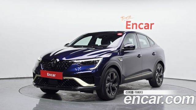 Renault Samsung Arkana 1.6 E-TECH Iconic Design Package - фото 0