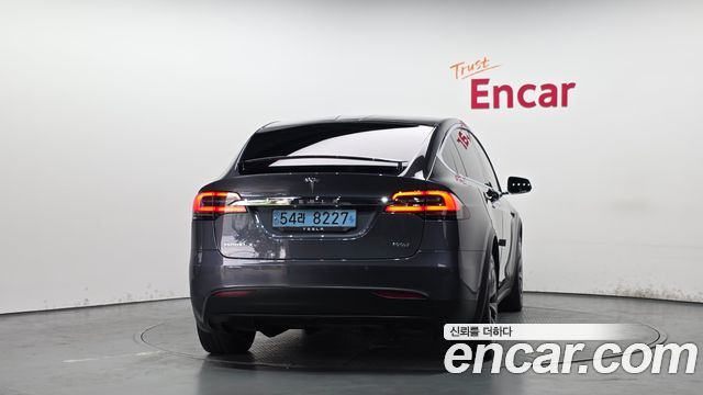 Tesla Model X 100D - фото 3