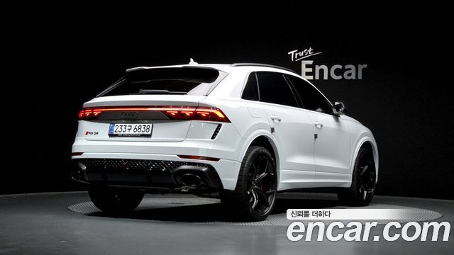 Audi RSQ8 4.0 TFSI Quattro Performance - фото 1