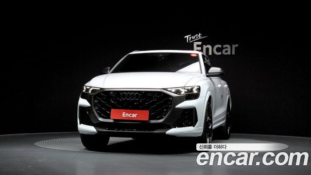 Audi RSQ8 4.0 TFSI Quattro Performance - фото 2