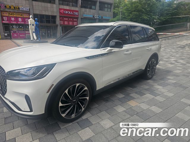 Lincoln Aviator 2-го поколения 3.0 Reserve AWD - фото 2