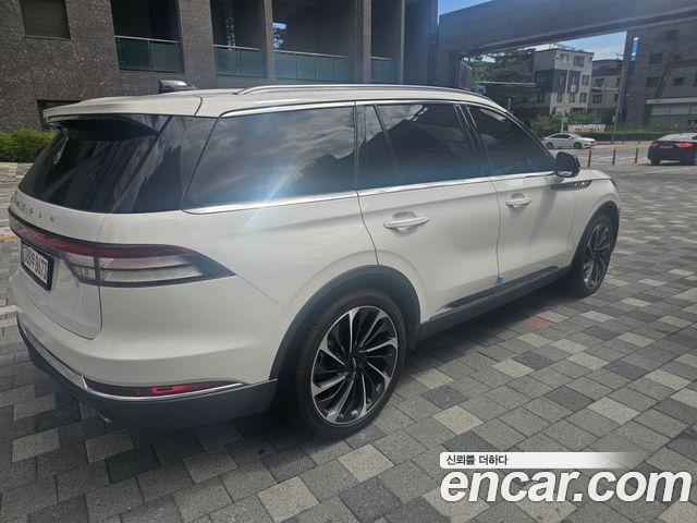 Lincoln Aviator 2-го поколения 3.0 Reserve AWD - фото 3