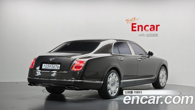 Bentley Mulsanne 6.8 - фото 1