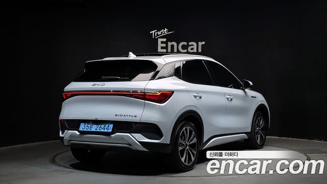 BYD Atto 3 Plus - фото 1