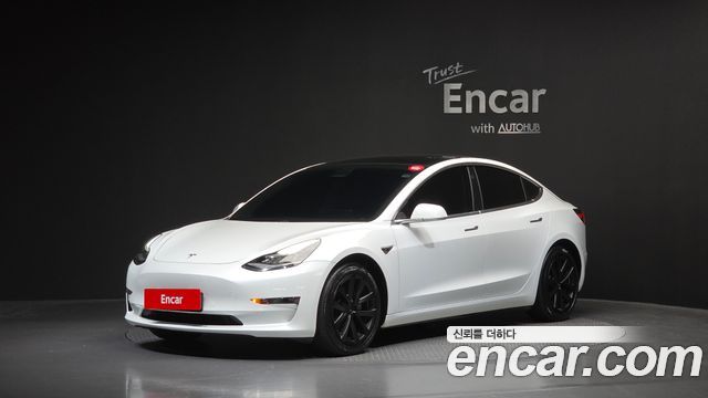Tesla Model 3 Standard Range Plue RWD - фото 0