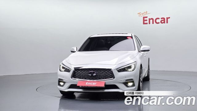 Infiniti Q50 3.0 - фото 2