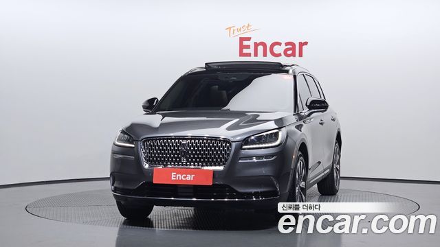 Lincoln Corsair 2.0 Reserve AWD - фото 2