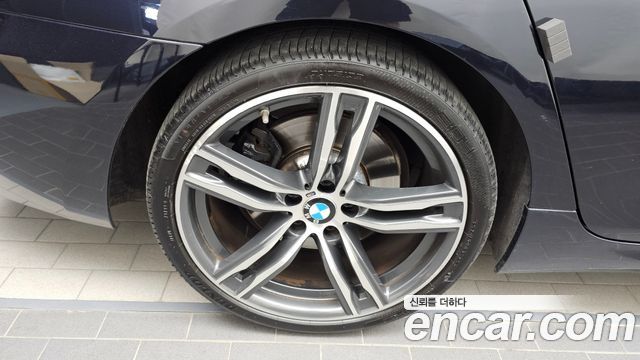 BMW 6 Series F12 640d xDrive M Sport Gran Coupe - фото 4