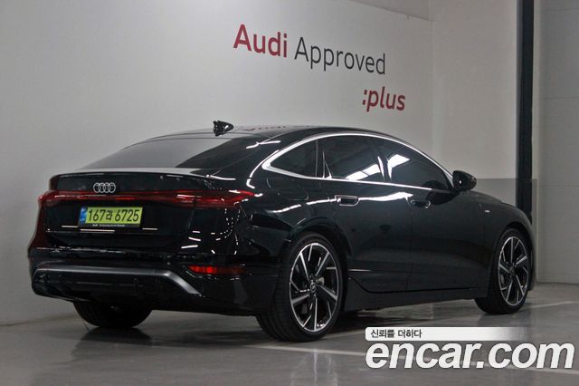 Audi A6 e-Tron Performance S line - фото 1