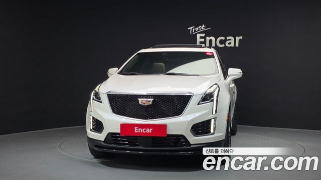 Cadillac XT5 3.6 Sport AWD - фото 2