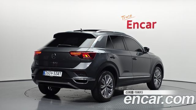 Volkswagen T-Roc 2.0 TDI Prestige - фото 1