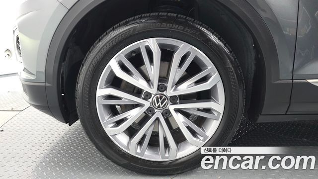 Volkswagen T-Roc 2.0 TDI Prestige - фото 4