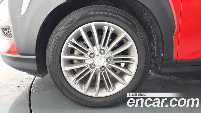 Hyundai Kona 1.6 Turbo 2WD Modern pop - фото 4