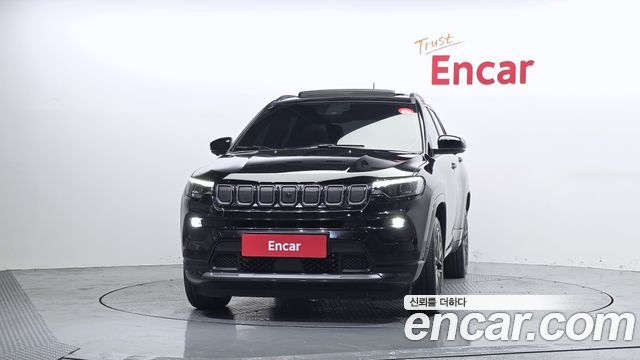 Jeep Compass 2-го поколения S 2.4 AWD - фото 2