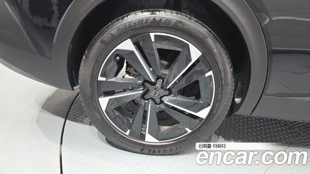 Peugeot 408 1.2 Pure Tech Allure - фото 4
