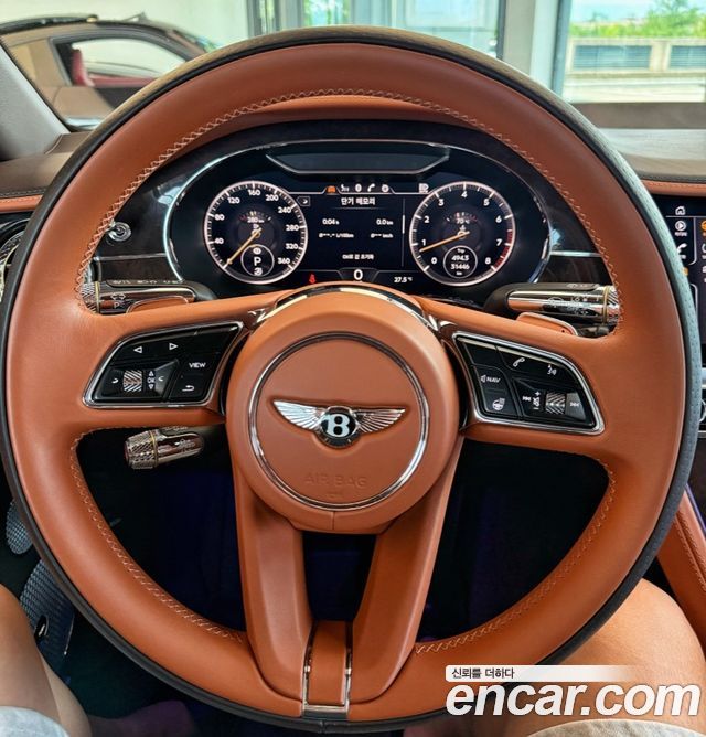 Bentley Continental GT 4.0 GT - фото 4