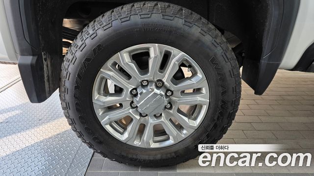 GMC Sierra 2500HD - фото 4