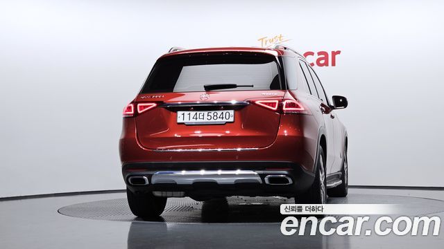 Mercedes-Benz GLE-Class W167 GLE300d 4MATIC - фото 3