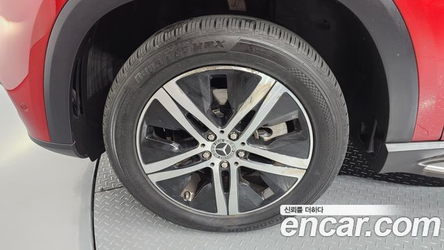 Mercedes-Benz GLE-Class W167 GLE300d 4MATIC - фото 4