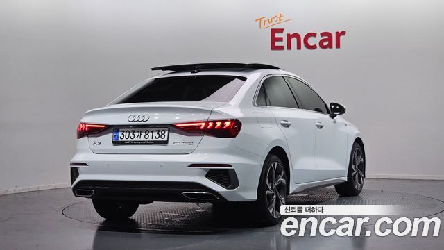 Audi A3 40 TFSI Premium - фото 1