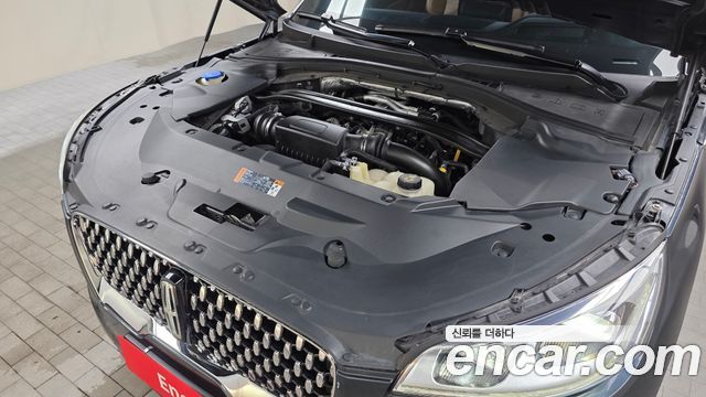 Lincoln Aviator 2-го поколения 3.0 Black Label AWD - фото 4