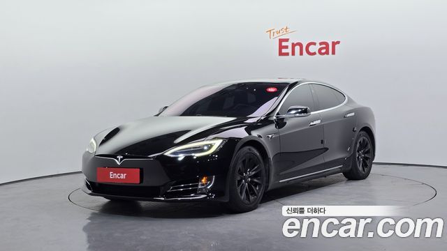 Tesla Model S 75D - фото 0