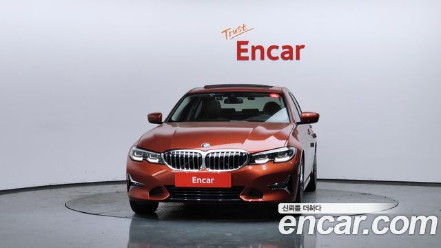 BMW 3 Series G20 320i Luxury - фото 2