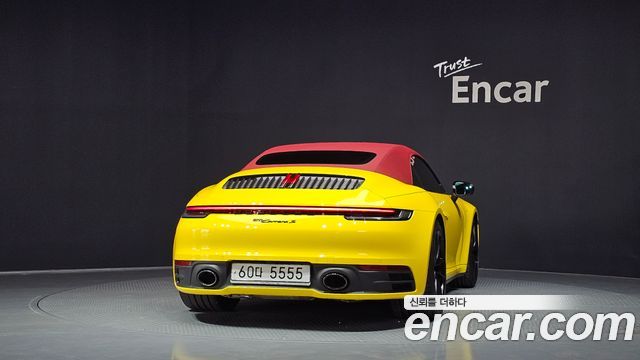 Porsche 911 Carrera Cabriolet - фото 3