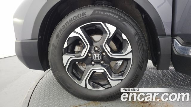Honda CR-V 5-го поколения 1.5 Touring 4WD - фото 4