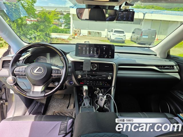 Lexus RX 450h 4-го поколения Executive - фото 4
