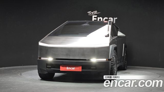 Tesla Cybertruck AWD - фото 2