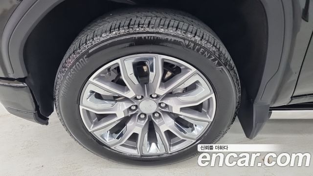 GMC Sierra Denali - фото 4