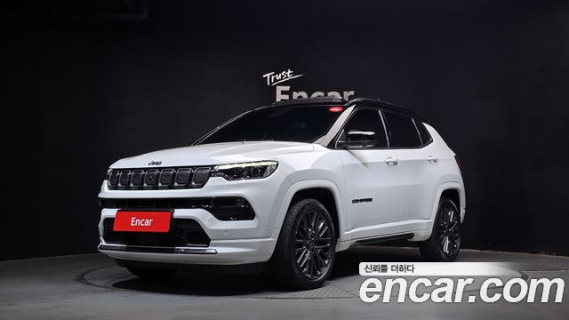 Jeep Compass 2-го поколения S 2.4 AWD - фото 0