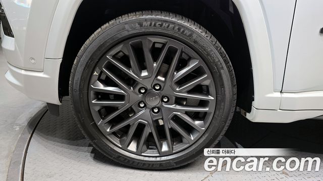 Jeep Compass 2-го поколения S 2.4 AWD - фото 4