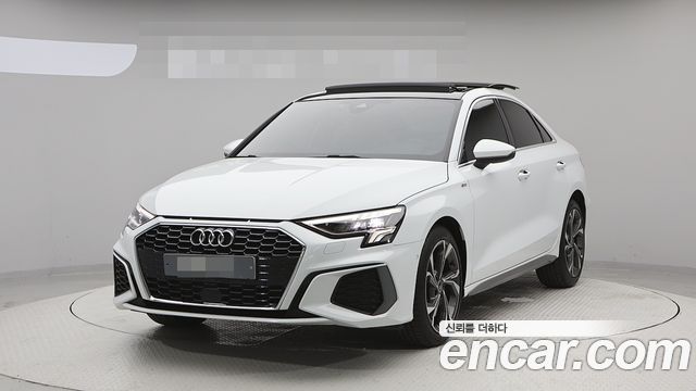 Audi A3 40 TFSI Premium 8V - фото 0