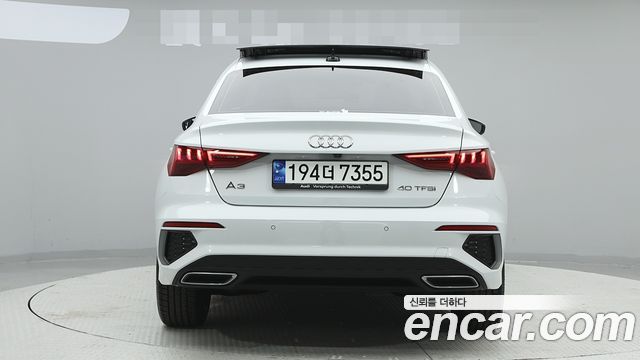 Audi A3 40 TFSI Premium 8V - фото 3