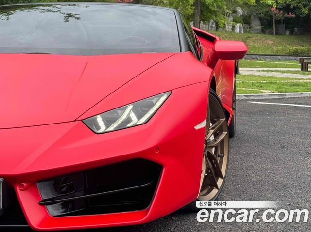 Lamborghini Huracan LP580-2 Spider - фото 1