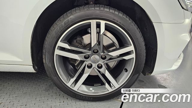 Audi A4 B9 40 TFSI Premium - фото 4