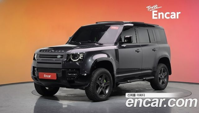 Land Rover Defender L663 110 D250 X-Dynamic SE - фото 0