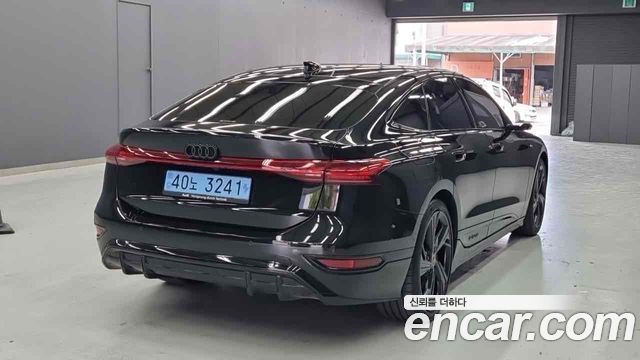 Audi A6 e-Tron Performance S Line Black Edition - фото 4