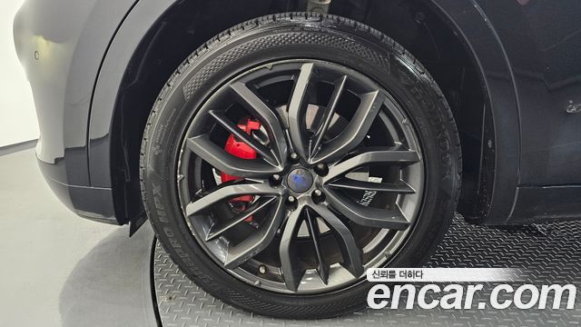 Maserati Levante 3.0 AWD GranSport - фото 4